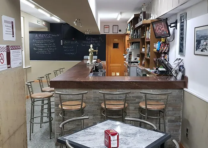 Pensión El Busto 2*